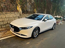 ▪️Xe 4 chỗ:800.000đ/ngày